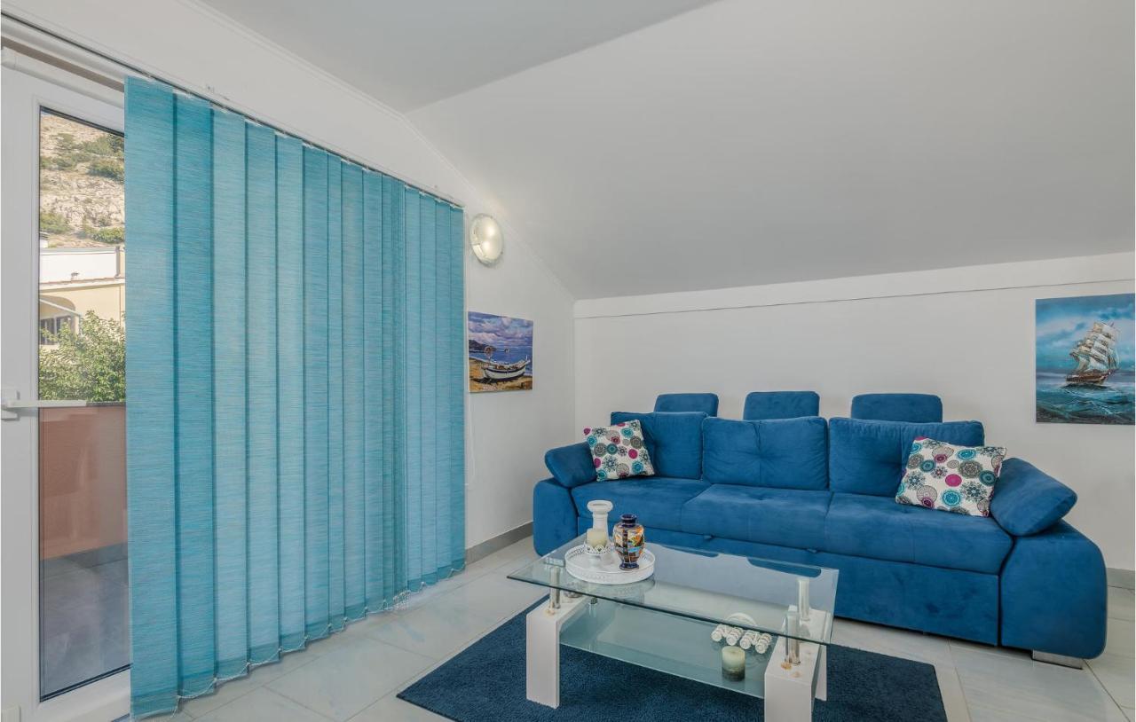 Nice Apartment In Stara Baska With Kitchen Exterior foto